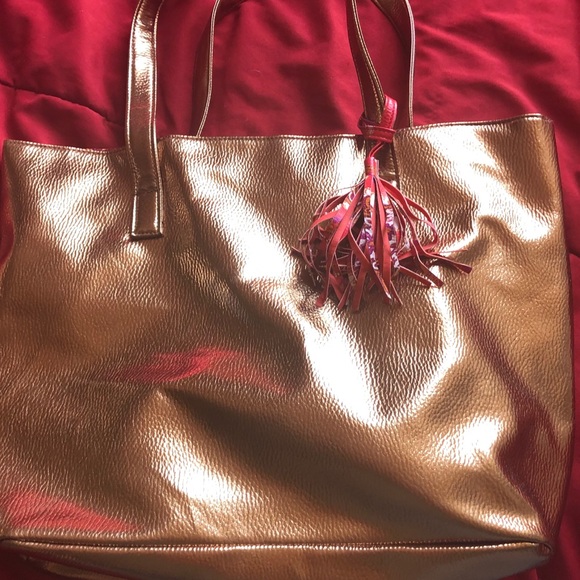 Gold purse with colored tassel - Picture 1 of 1